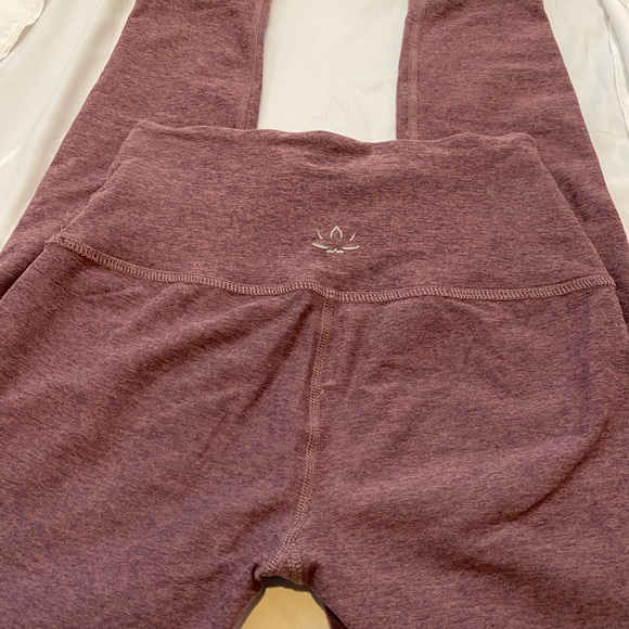 Beyond yoga spacedye legging caught in the midi xs - Picture 10 of 10